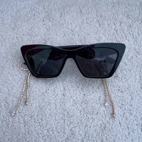 Anthropologie NWOT Bow Rhinestone Charm Sunglasses - Picture 5 of 7